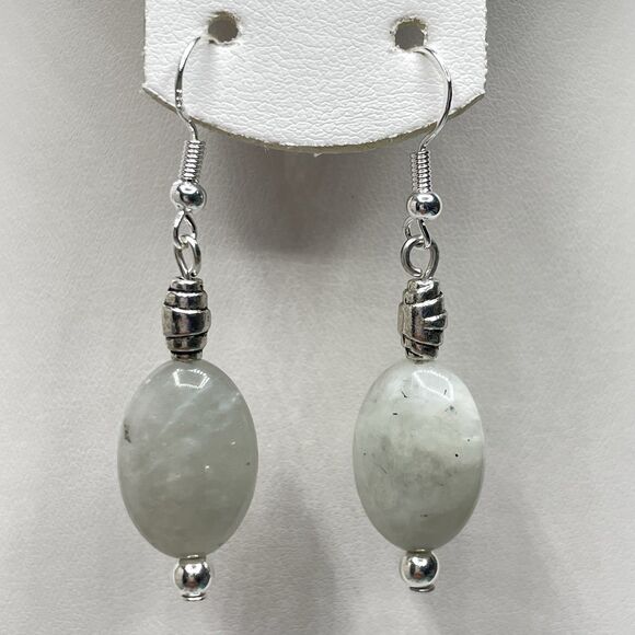 Artisan Silver Plated Light Gray Jade Stone Beaded Dangle Earrings Boho Cute - Picture 2 of 7